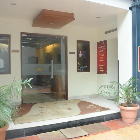 Hotel Madhav International Pune Railway Station Extérieur photo
